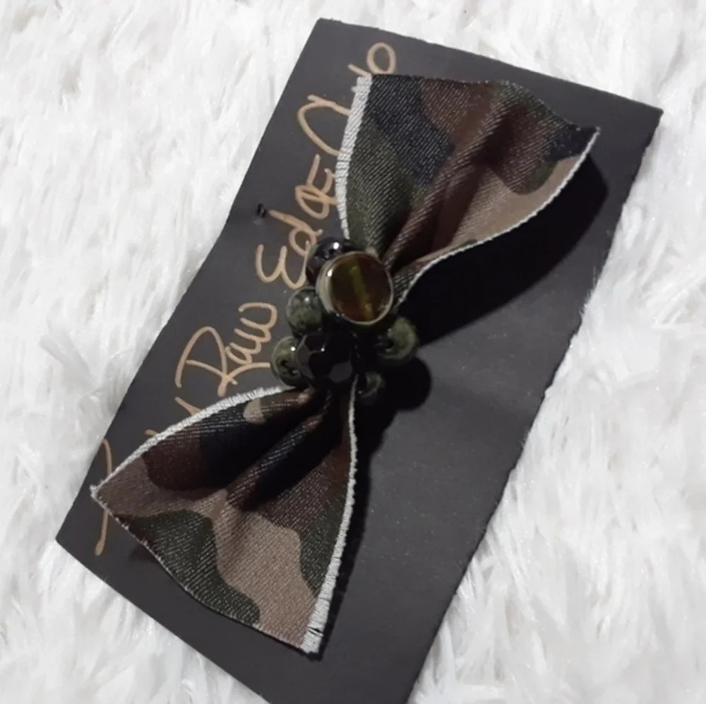 ☄Tasty Raw Edge Camo Beady Bow Brooch Pins